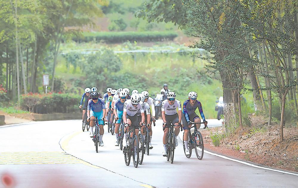 2025年福建省自行车联赛暨第三届云上政和自行车公开赛举行