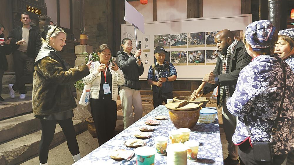 多国境外旅行商代表团走进泰宁县