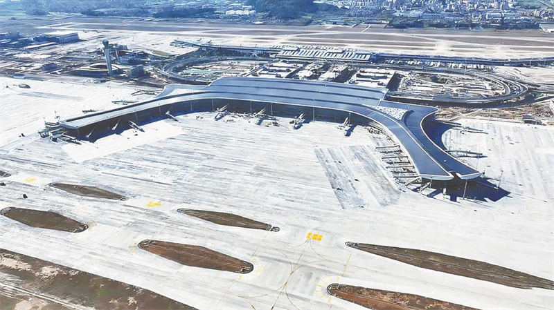 福建首个空铁公无缝衔接立体交通枢纽主体结构封顶