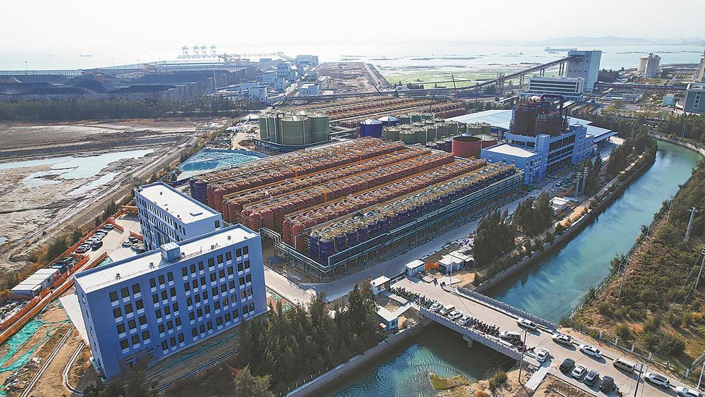 年产10万吨海水提取氯化钾项目配电工程及外线配套工程顺利送电